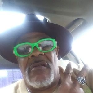 Meet your Posher, Warrick